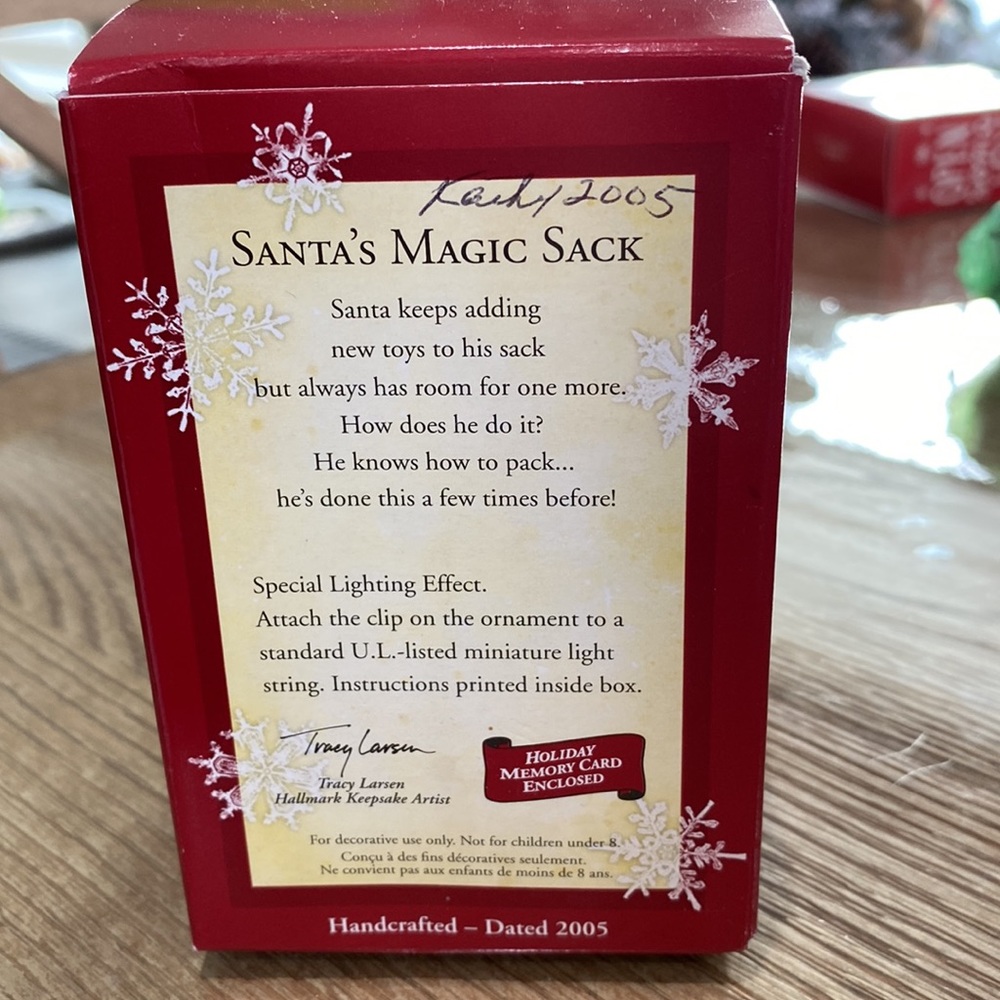 2005 Hallmark Keepsake Santa’s Magic Sack Ornament - Picture 2 of 7
